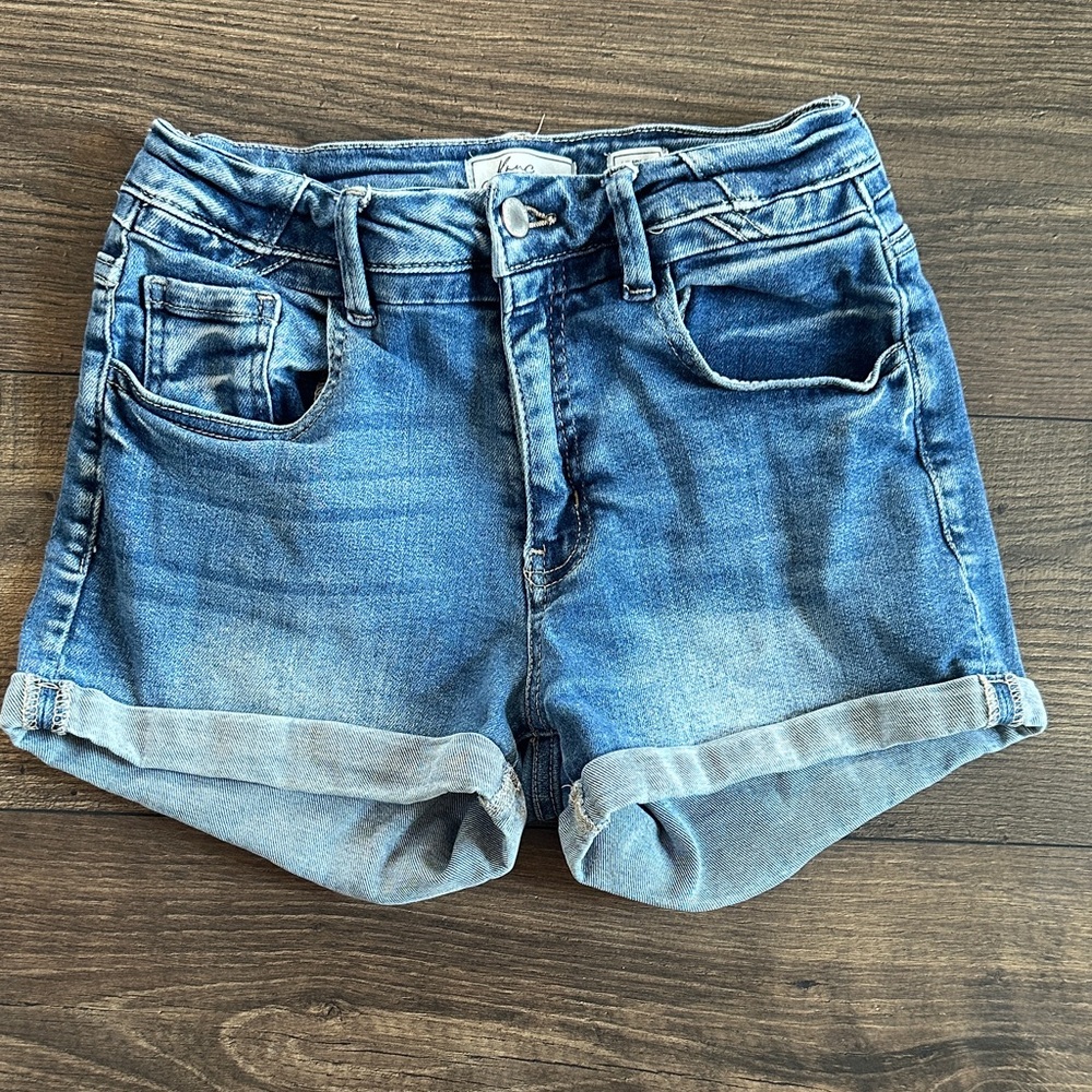 KanCan stretch Rolled Hem Denim Shorts